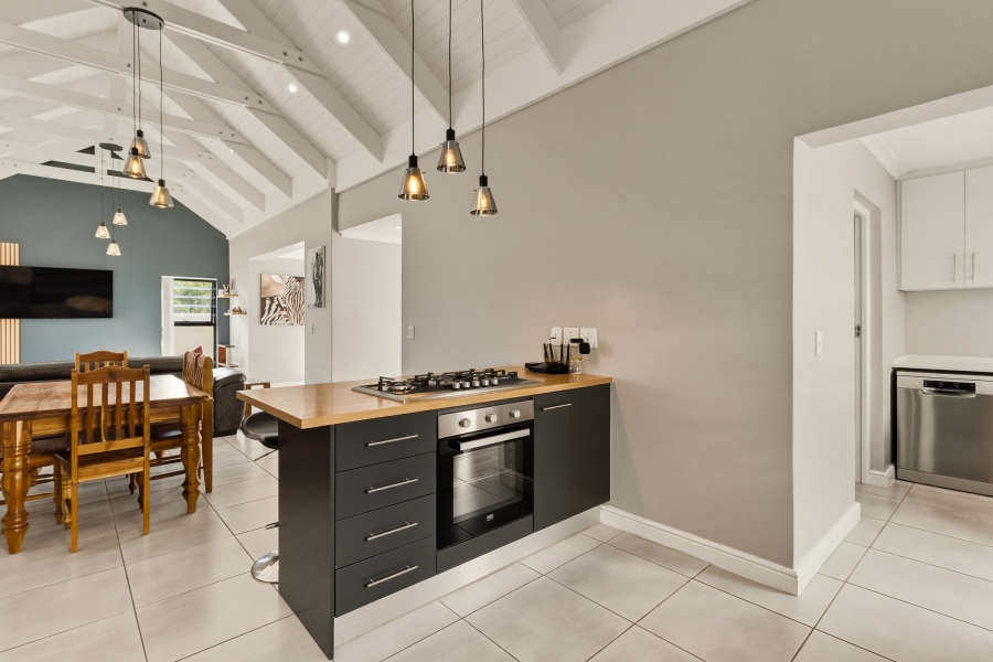 3 Bedroom Property for Sale in Aan de Wijnlanden Western Cape